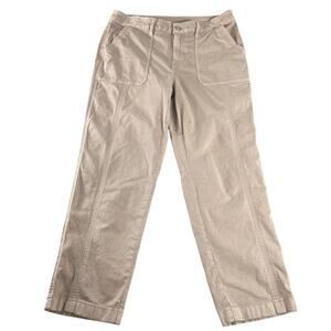 Chico's Capri Pants Women's Size 6R Khaki Sleek Mid-Rise Chino Casual Everyday